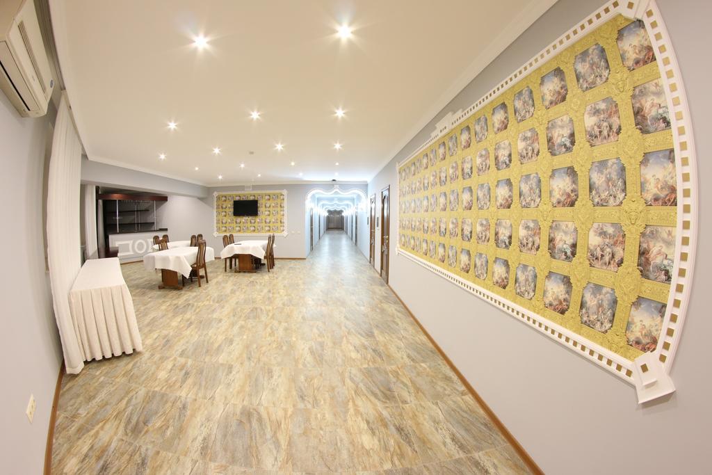 Sky Luxe Hotel Asztana Kültér fotó