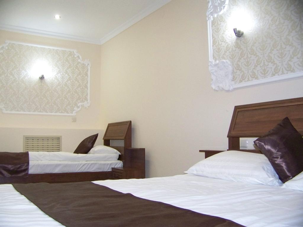 Sky Luxe Hotel Asztana Kültér fotó